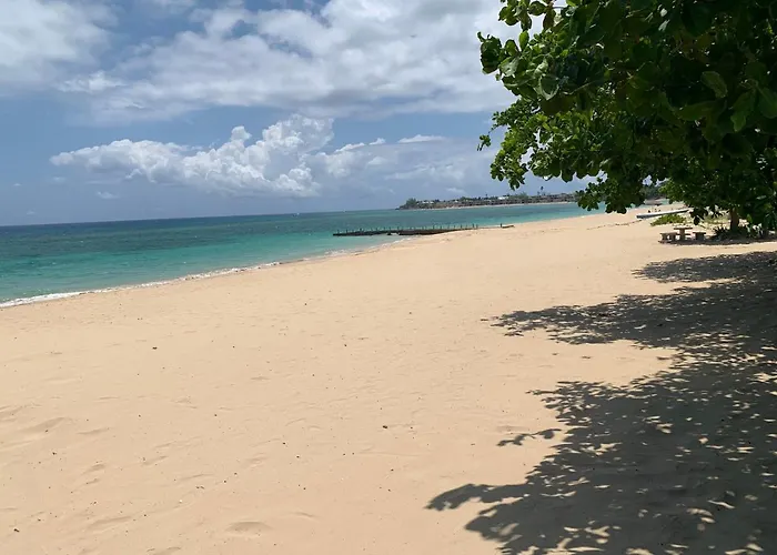 Serenity Haven - Your Ultimate Escape *