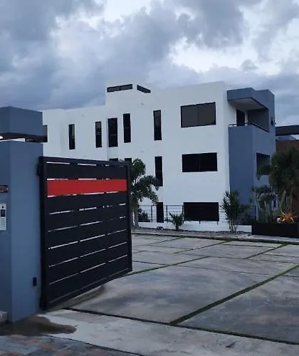 Apartment Serenity Haven - Your Ultimate Escape Runaway Bay