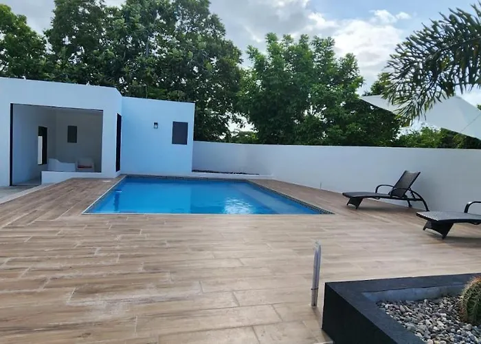 Serenity Haven - Your Ultimate Escape Runaway Bay