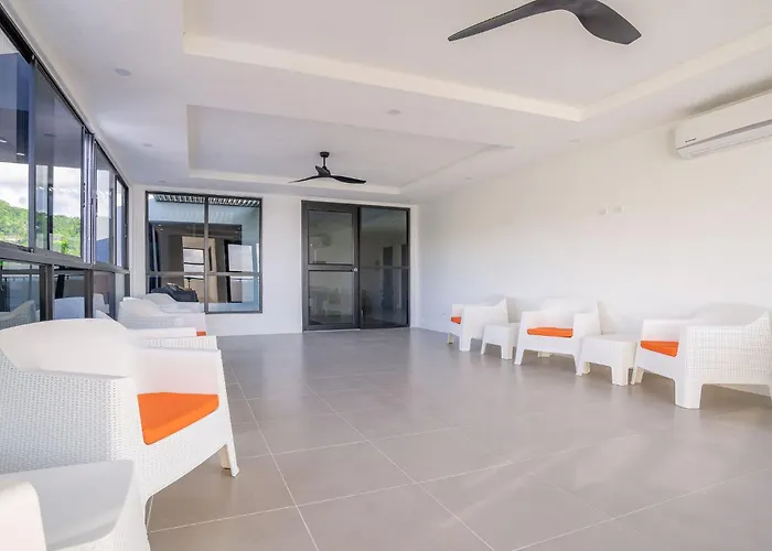 Serenity Haven - Your Ultimate Escape Apartment *