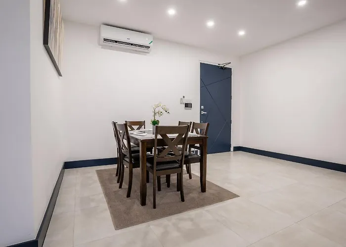Serenity Haven - Your Ultimate Escape Runaway Bay